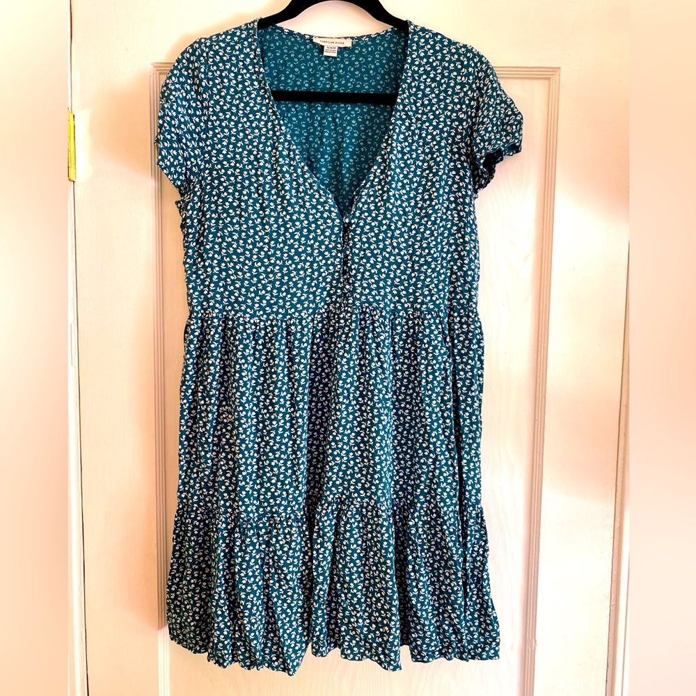 AMERICAN EAGLE button front babydoll dress green M